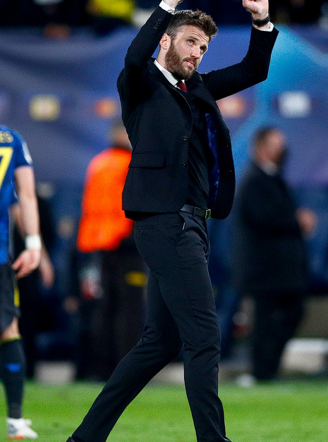 謝林漢姆談曼聯(lián)新局：卡里克或?yàn)槔哺５碌韧庾馇騿T開啟新篇章