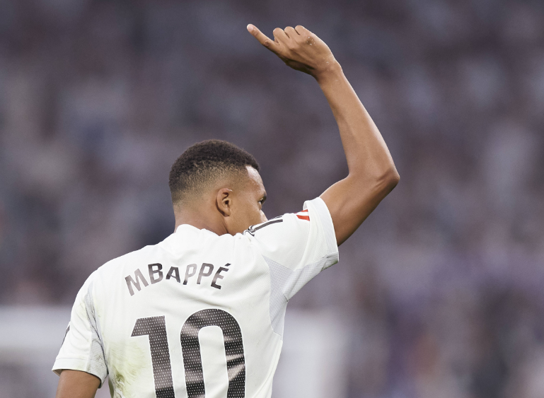 皇馬姆巴佩傷情誤診風(fēng)波：體育醫(yī)療管理漏洞引關(guān)注