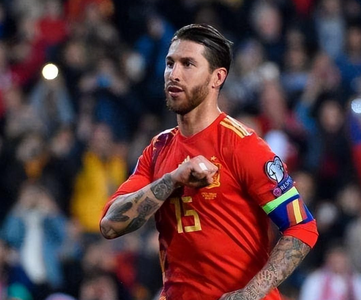 貢薩洛&middot;拉莫斯談巴黎生涯：出場(chǎng)時(shí)間與歐冠夢(mèng)想