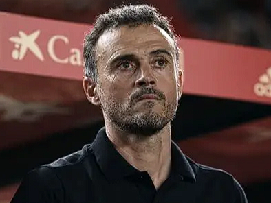 歐冠晉級后恩里克剖析比賽：攻防兼?zhèn)淠酥苿訇P鍵